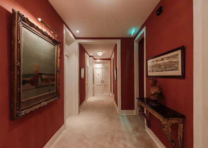 Dear Lisbon - Palace Chiado Suites